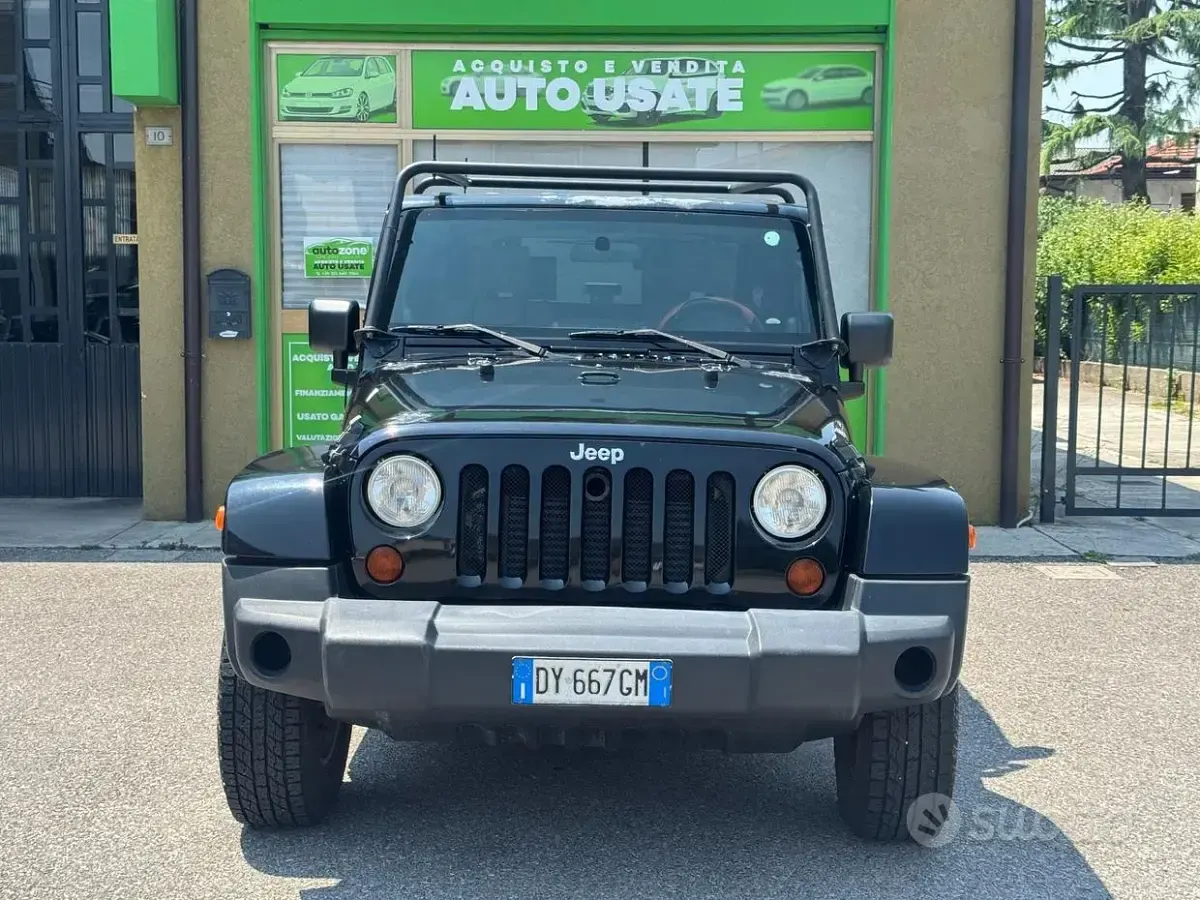 Usata Jeep Wrangler 177 CV (130 kW) 2009 Nero SUV