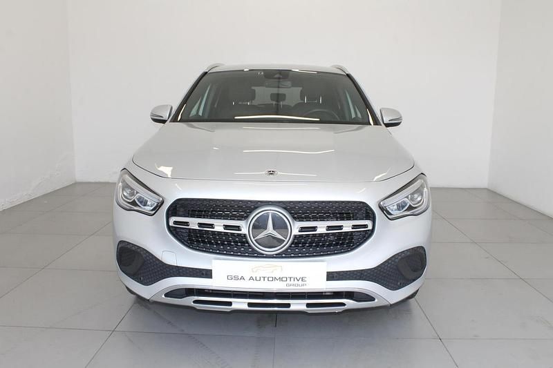 Usata Mercedes GLA200 150 CV (110 kW) 2022 Giallo SUV