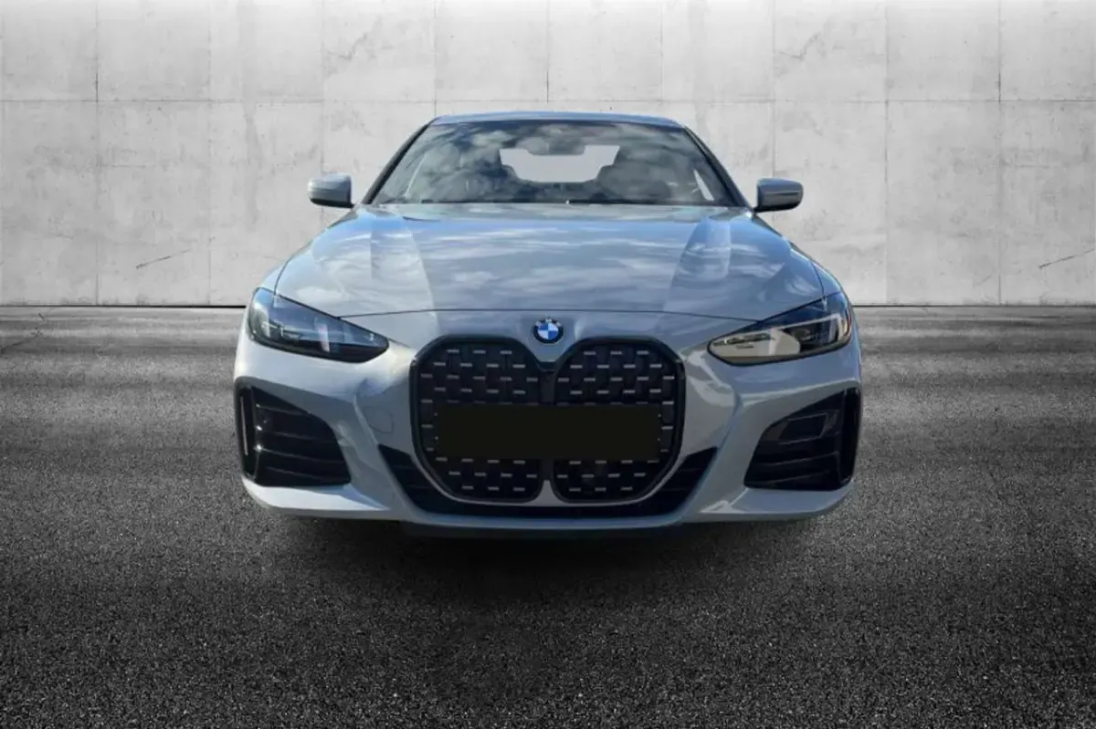 Usata BMW 420 Coupé M Sport 184 CV (135 kW) 2024 Grigio Coupé