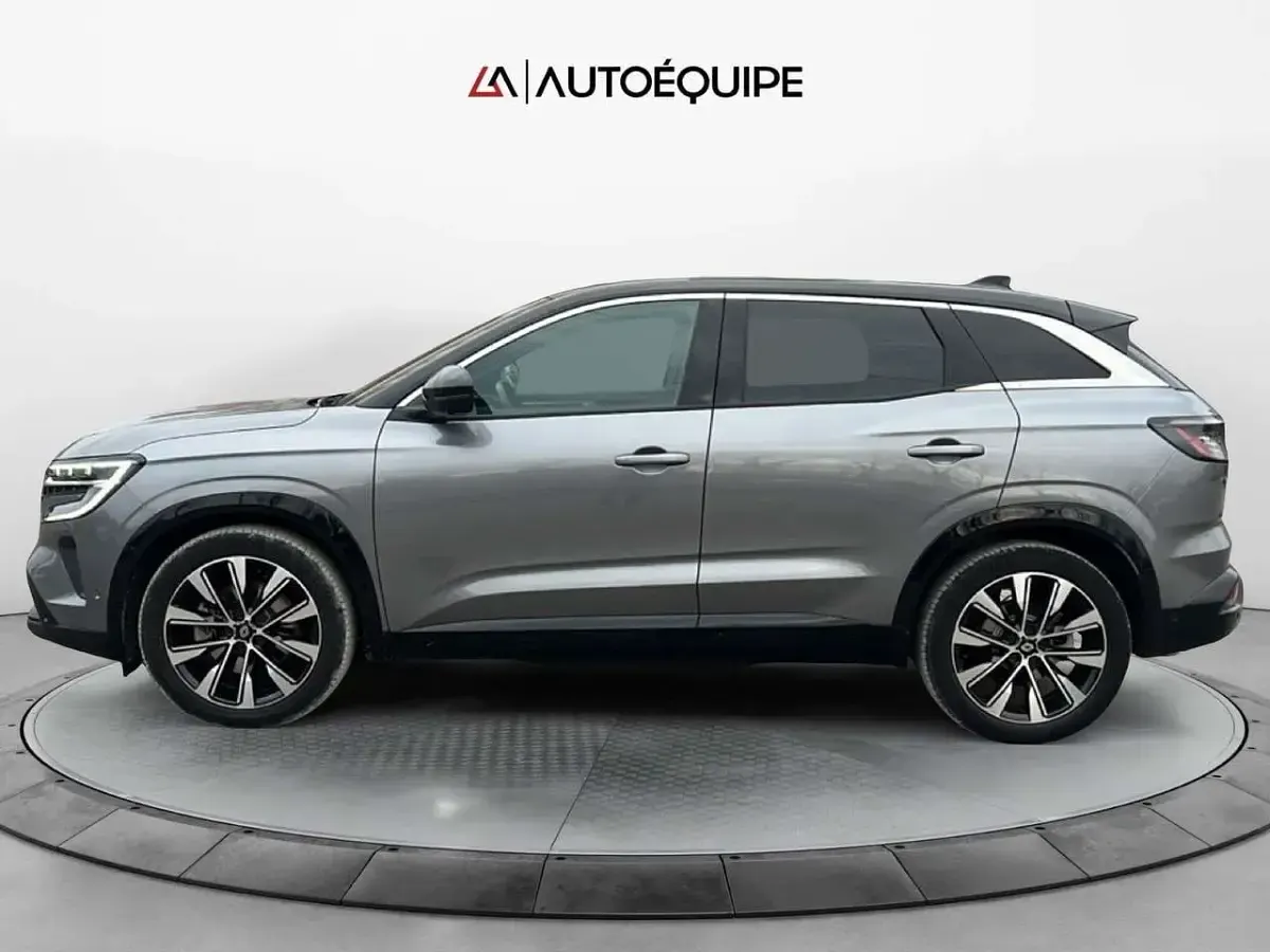 Usata Renault Austral Techno 199 CV (146 kW) 2023 Grigio SUV