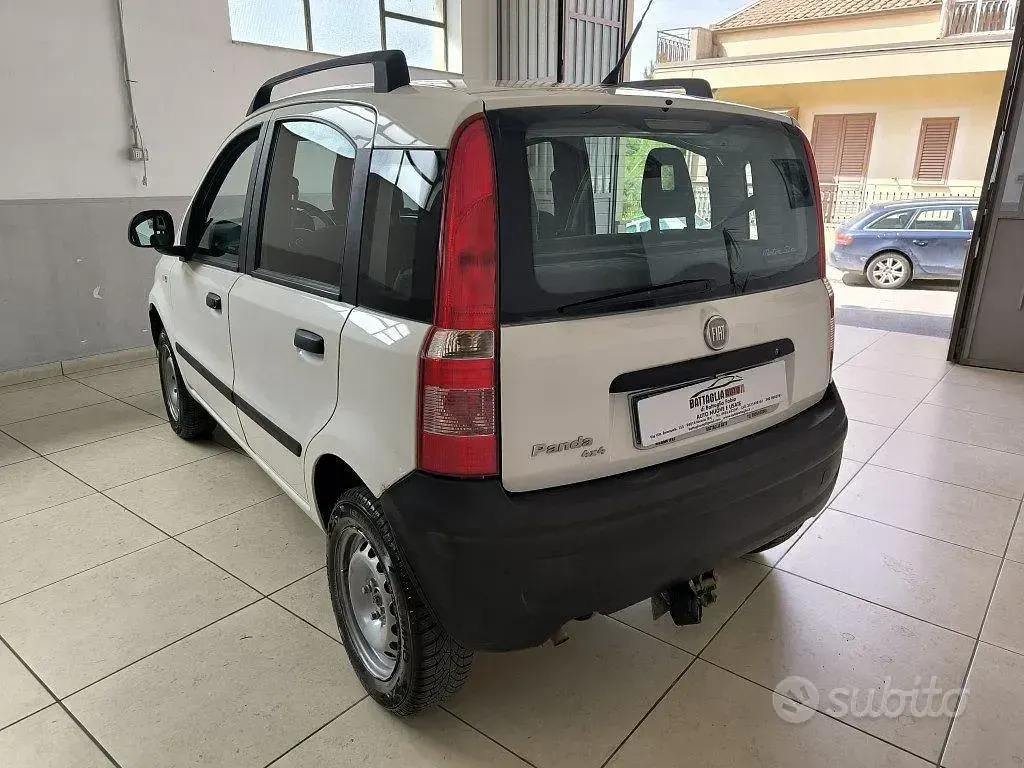 Usata Fiat Panda 4x4 Active 60 CV (44 kW) 2010 Bianco Utilitaria