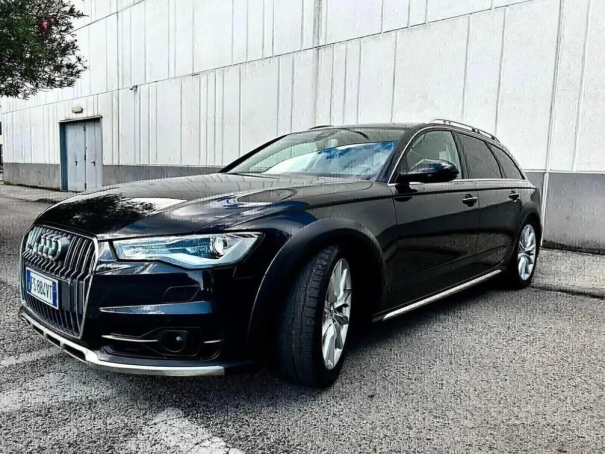 Usata Audi A6 Allroad 272 CV (200 kW) 2017 Nero Station wagon