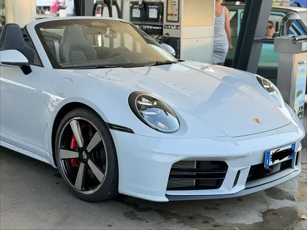 Usata Porsche 911 Carrera S Cabriolet 480 CV (353 kW) 2026 Grigio Cabrio
