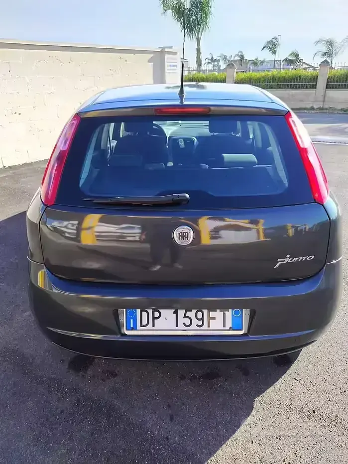 Usata Fiat Grande Punto Active 65 CV (47 kW) 2008 Utilitaria