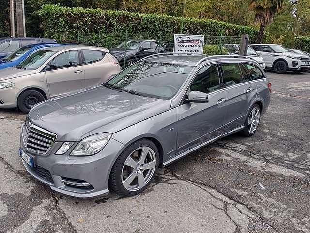 Grigio Usata 2013 Mercedes E220 Avantgarde Station wagon | 8990 € (Super prezzo) - Immagine 1/4