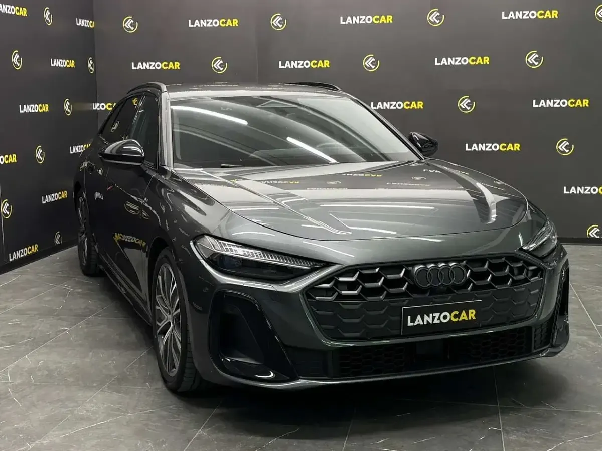 Usata Audi A5 S-Line 204 CV (150 kW) 2025 Grigio Station wagon