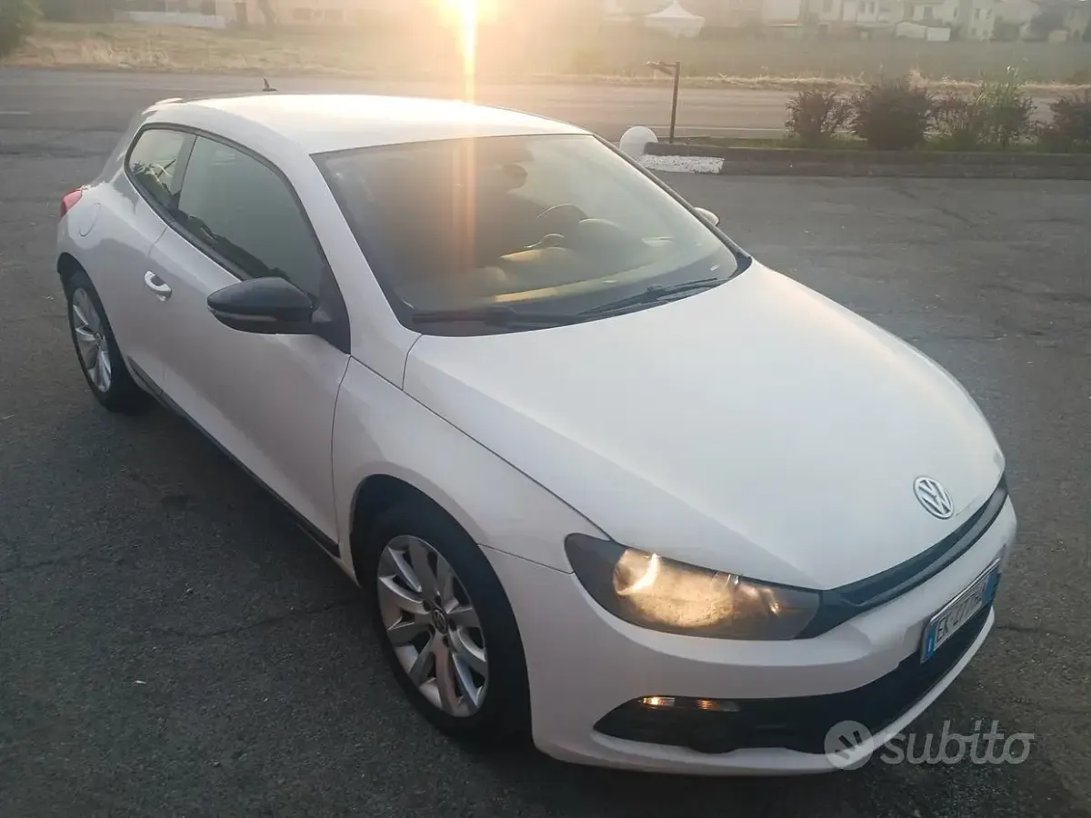 Usata VW Scirocco GT 140 CV (102 kW) 2012 Bianco Coupé
