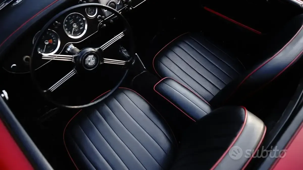 Usata MG MGA 1960 Rosso Cabrio