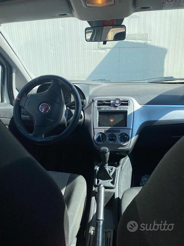 Usata Fiat Punto 2013 Bianco Utilitaria