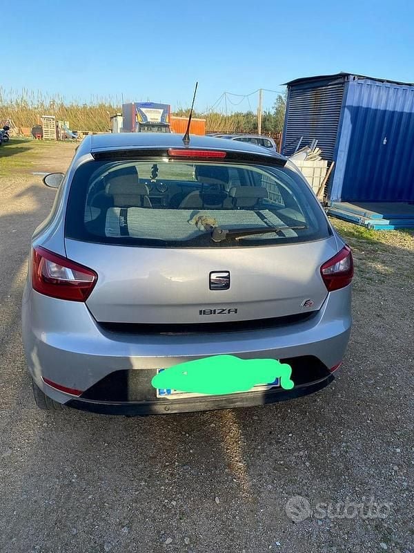 Usata Seat Ibiza 75 CV (55 kW) 2018 Grigio Utilitaria