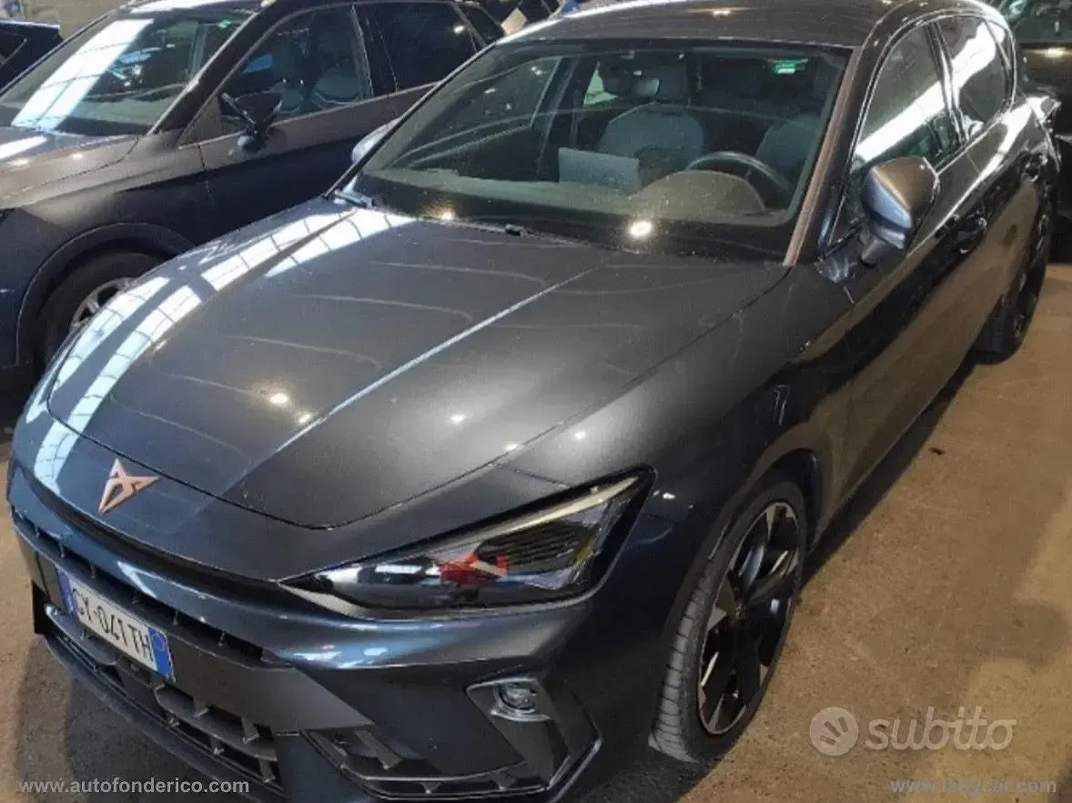 Usata Cupra Leon 150 CV (110 kW) 2025 Grigio Berlina