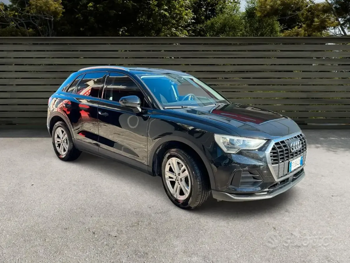 Usata Audi Q3 Business 150 CV (110 kW) 2019 Nero SUV