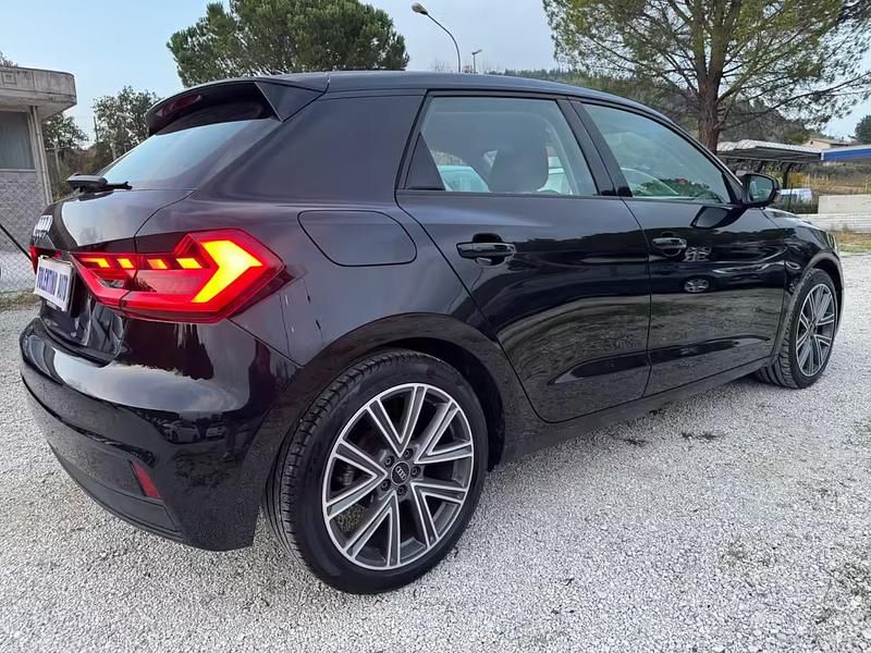 Usata Audi A1 Admired 110 CV (80 kW) 2022 Nero SUV