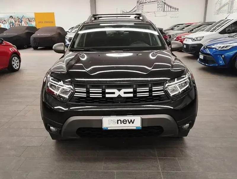 Usata Dacia Duster Journey 101 CV (74 kW) 2023 Nero metallizzato SUV
