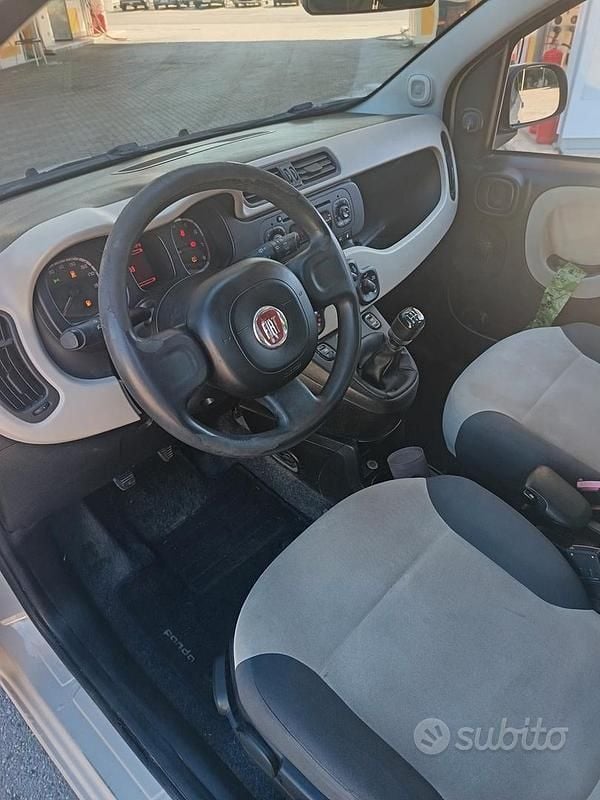 Usata Fiat Panda 85 CV (62 kW) 2016 Utilitaria