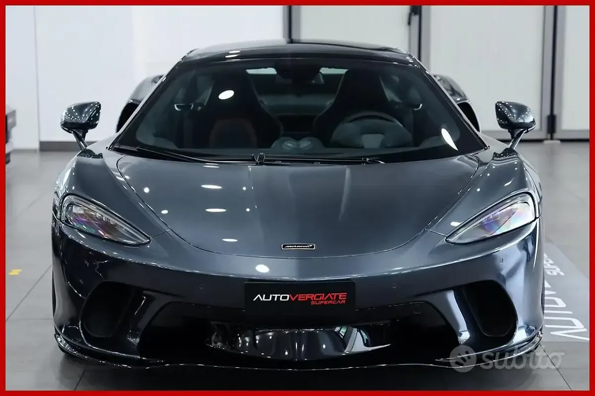 Usata McLaren GT 620 CV (456 kW) 2024 Grigio Coupé