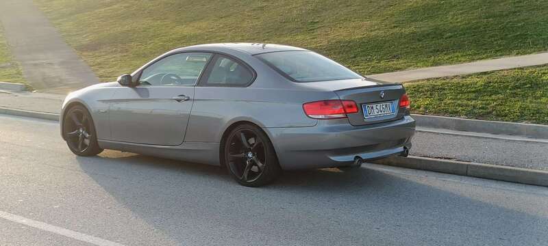 Usato 2009 BMW 335 3.0 Diesel 286 CV (12.000 €)