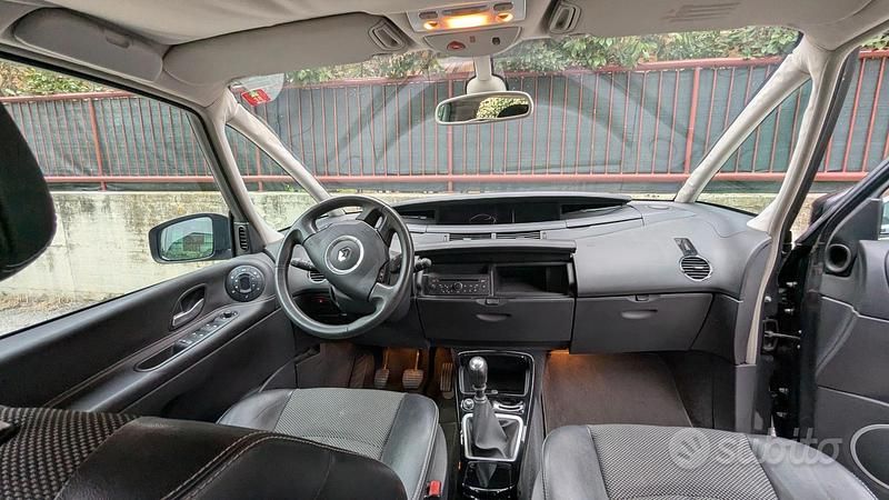 Usata Renault Espace 175 CV (128 kW) 2011 Nero Monovolume