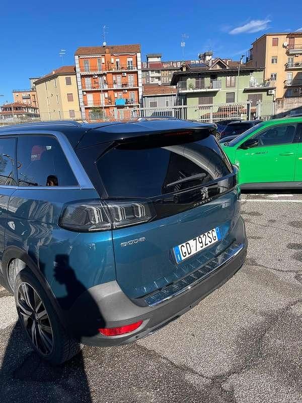 Usata Peugeot 5008 GT 177 CV (130 kW) 2021 Blu/azzurro SUV