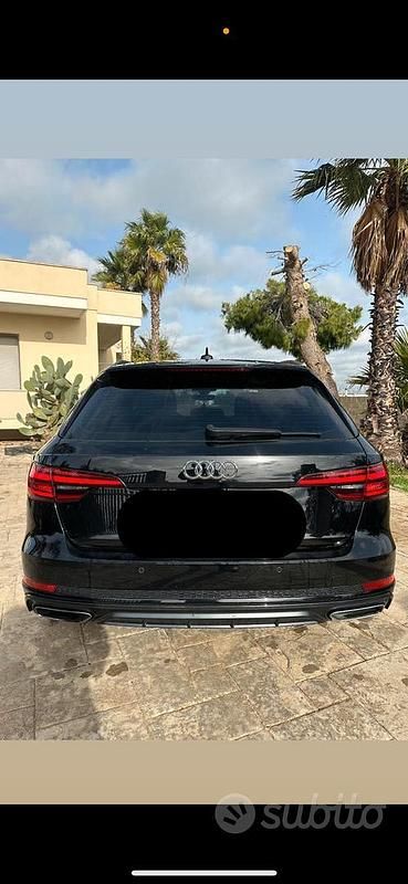 Usata Audi A4 S-Line 150 CV (110 kW) 2020 Nero Berlina