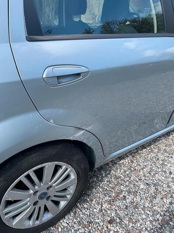 Usata Fiat Punto 57 CV (41 kW) 2008 Grigio Utilitaria