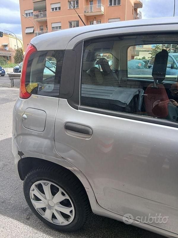 Usata Fiat Panda 85 CV (62 kW) 2016 Utilitaria
