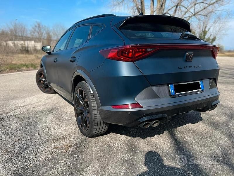 Usata Cupra Formentor VZ3 310 CV (228 kW) 2021 Blu SUV