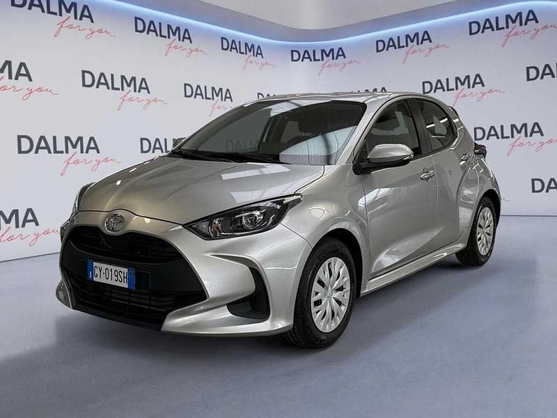 Usata Toyota Yaris Hybrid Active 2025 Argento Utilitaria