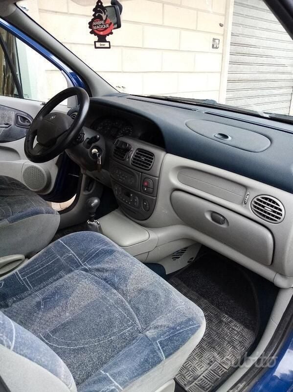 Usata Renault Scénic 2000 Monovolume