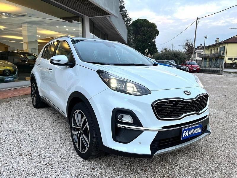 Usata Kia Sportage 136 CV (100 kW) 2021 Bianco SUV