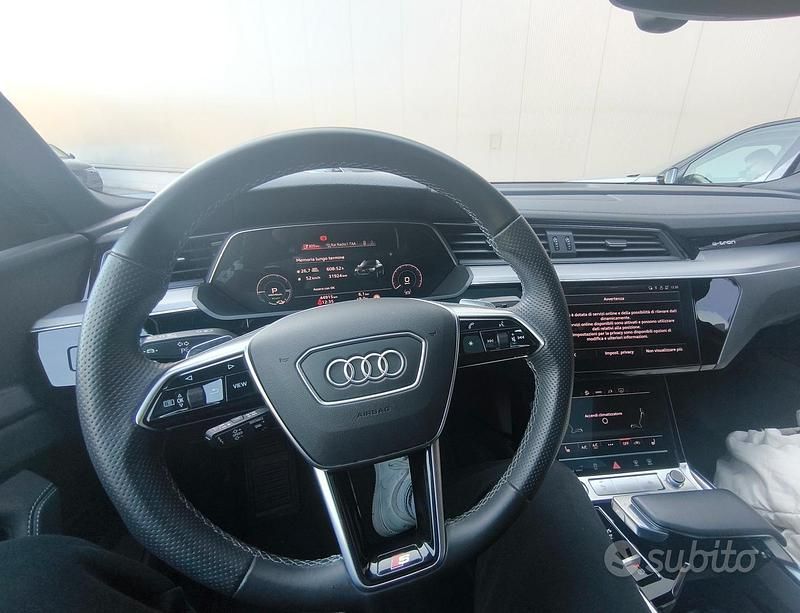 Usata Audi e-tron S-Line 300 kW (408 CV) 2022 Bianco SUV