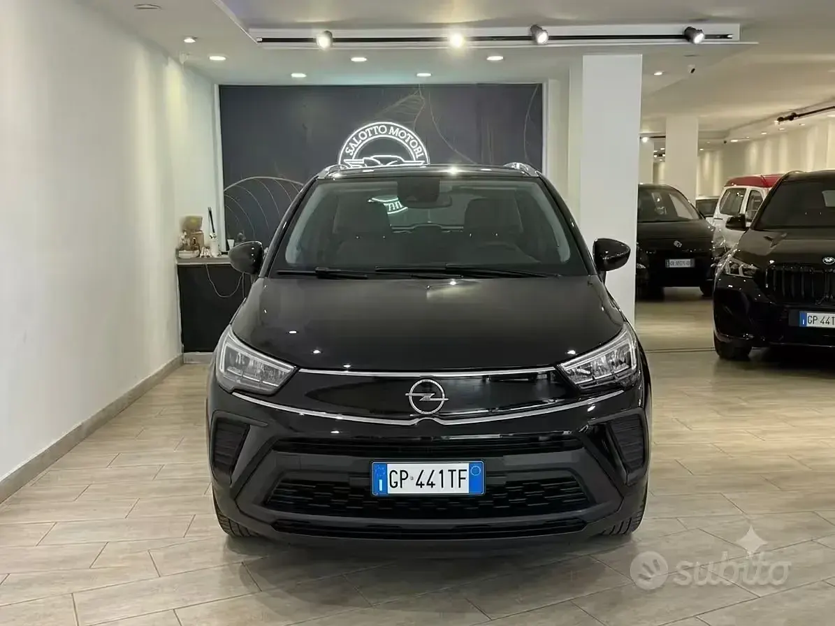 Usata Opel Crossland Elegance 83 CV (61 kW) 2023 Nero SUV