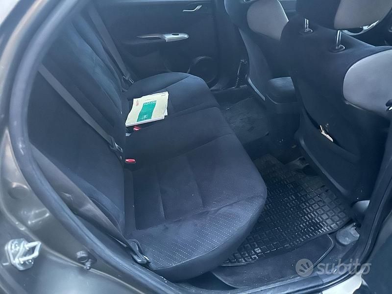 Usata Honda Civic 2008 Grigio Berlina