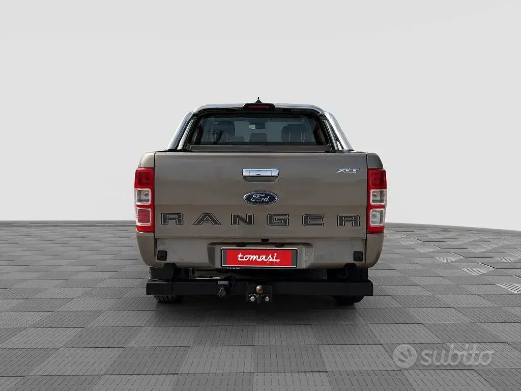 Begagnad Ford Ranger XLT 170 HK (125 kW) 2023 Grå Pickup