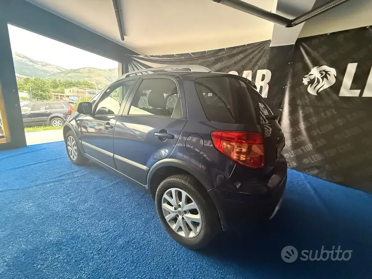 Usata Fiat Sedici Emotion 135 CV (99 kW) 2010 Bluazzurro SUV