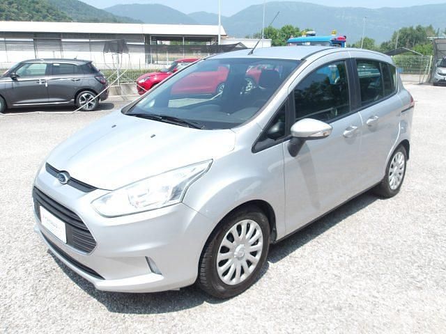 Usata Ford B-MAX 90 CV (66 kW) 2015 Argento Monovolume