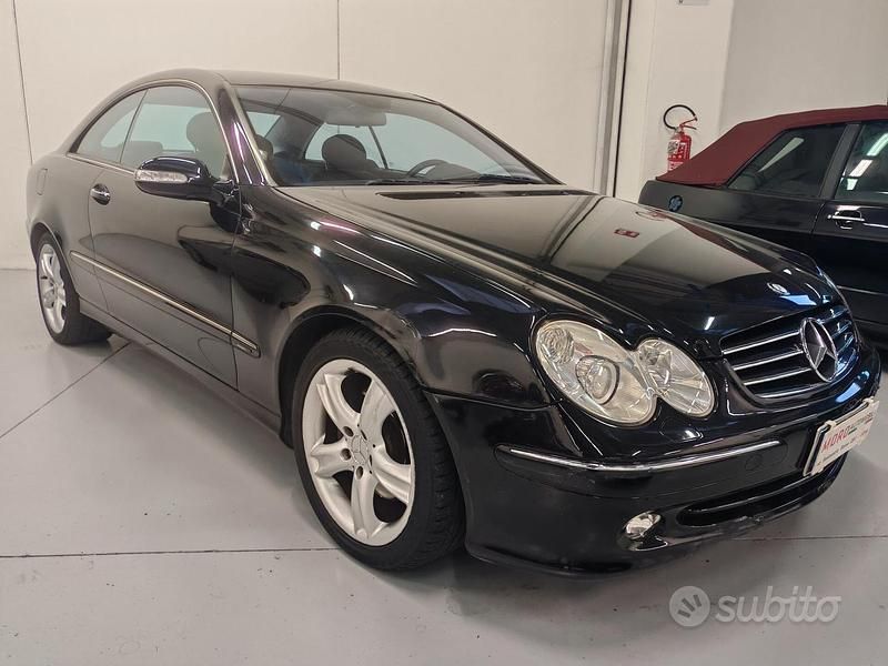 Usata Mercedes CLK270 Avantgarde 170 CV (125 kW) 2005 Nero Coupé