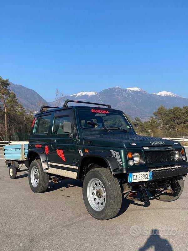 Verde Usata 2002 Suzuki Samurai SUV | 5900 € (Ottimo prezzo) - Immagine 1/4