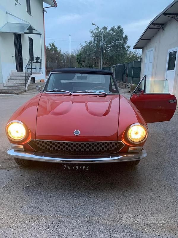 Usata Fiat 124 1970 Rosso Cabrio