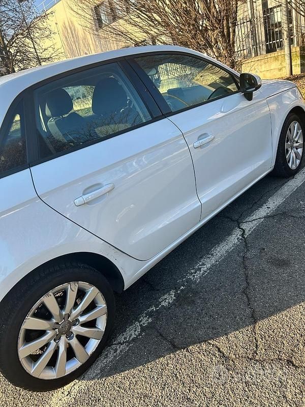 Usata Audi A1 90 CV (66 kW) 2014 Bianco Utilitaria