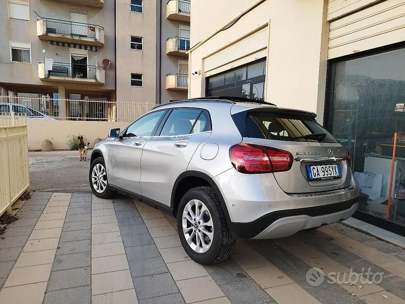 Usata Mercedes GLA200 2017 Grigio SUV