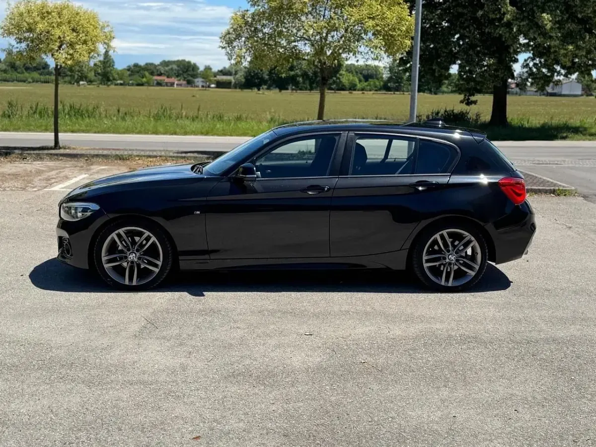 Usata BMW 114 M Sport 95 CV (69 kW) 2017 Nero Utilitaria