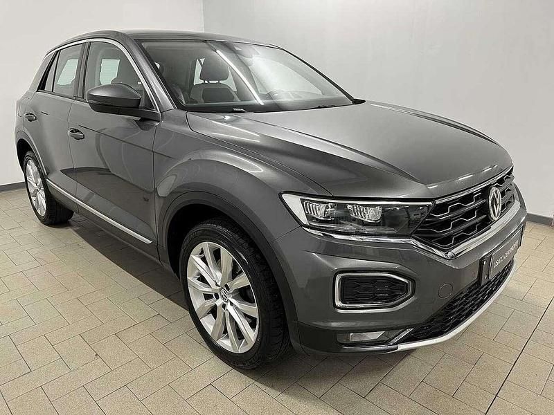 Usata VW T-Roc Style 150 CV (110 kW) 2018 Grigio SUV