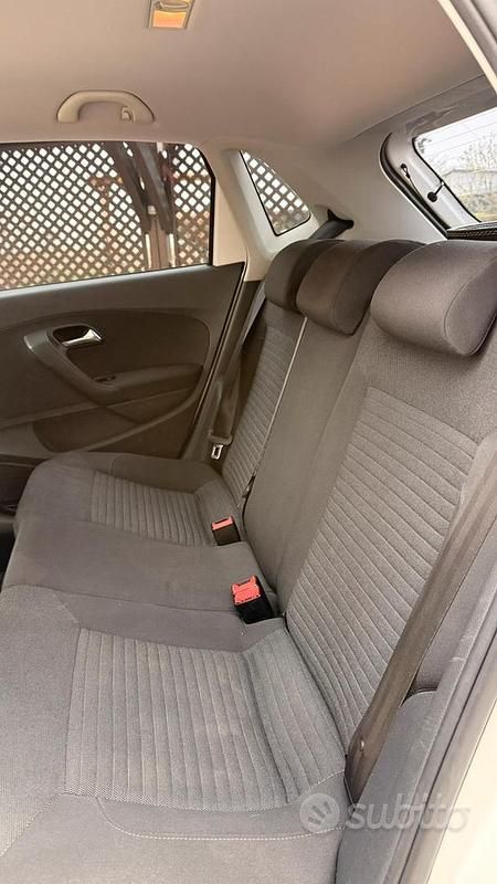 Usata VW Polo 75 CV (55 kW) 2013 Bianco Utilitaria