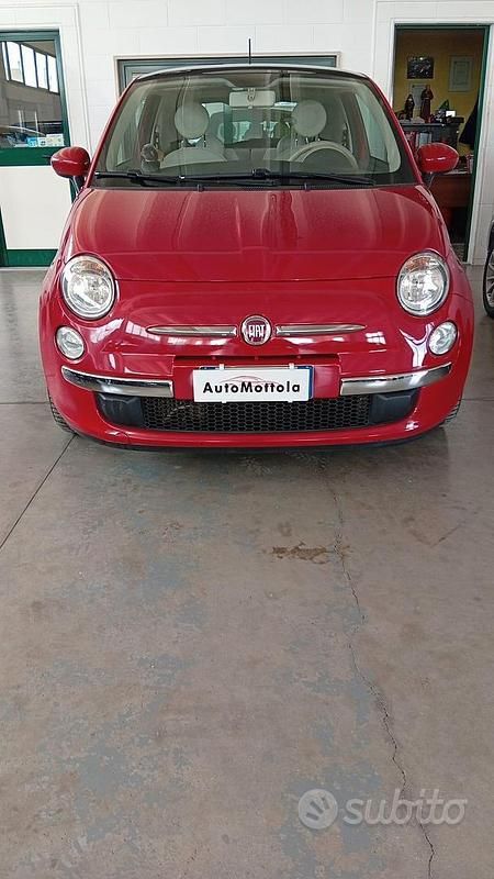 Usata Fiat 500 Lounge 95 CV (69 kW) 2015 Rosso Utilitaria