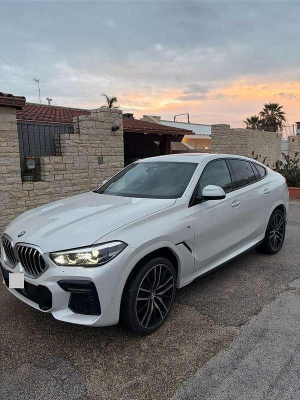 Usata BMW X6 M Sport 555 CV (408 kW) 2022 Bianco SUV