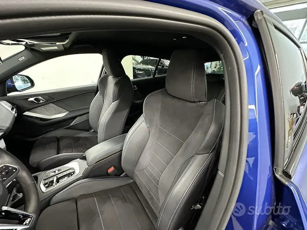 Usata BMW 118 Comfort Edition 150 CV (110 kW) 2024 Blu Utilitaria