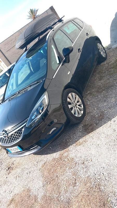 Usata Opel Zafira 2017 Monovolume