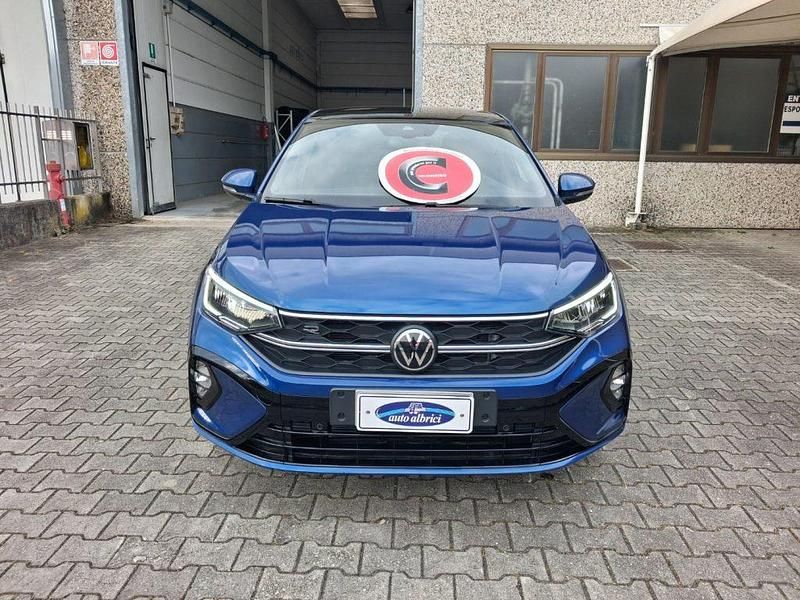 Usata VW Taigo R-line 116 CV (85 kW) 2025 Metallizzato  blu SUV