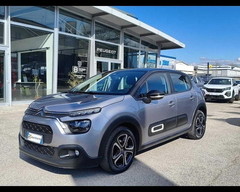 Usata Citroën C3 Shine 100 CV (73 kW) 2022 Argento Utilitaria